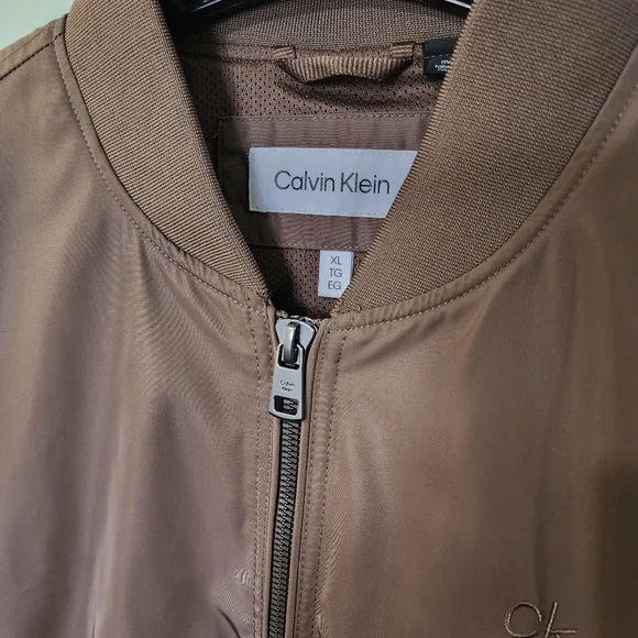 ❗️NWT❗️Men's Calvin Klein Zip Front Bomber Jacket Dark Tan Size XL